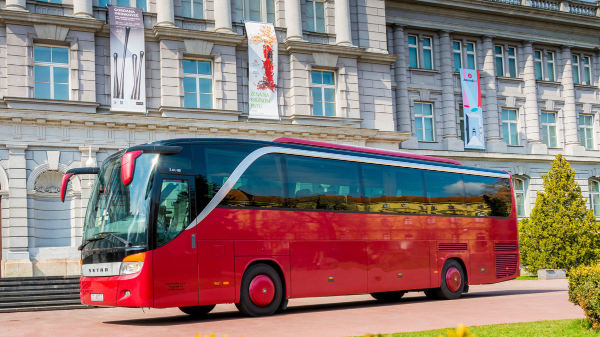 Ili pomoć, ili svi autobusi u RS staju 1. septembra