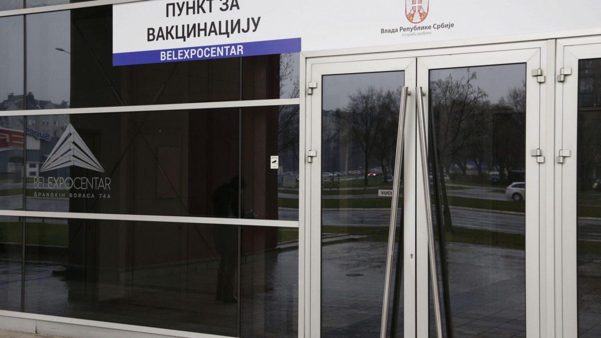 Vučić poručio: Imamo svih vakcina i sramota je da neki imaju više vakcinisanih od Srbije