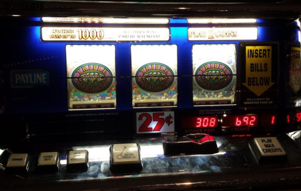 U penzionerskom bifeu na Palama pronađen aparat za kockanje