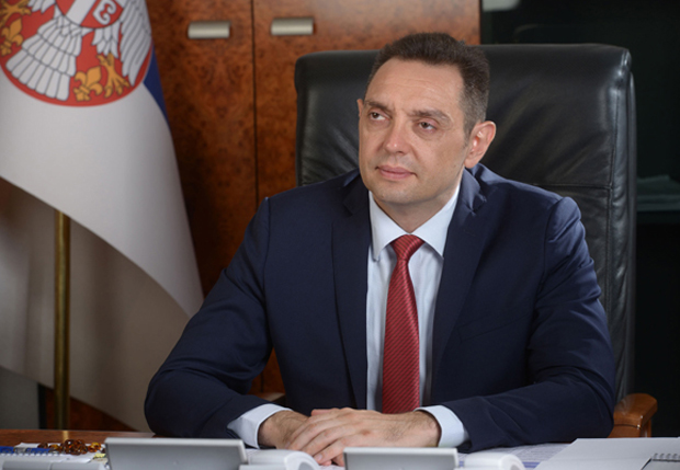 Vulin: Ne može EU da sedi na dve stolice