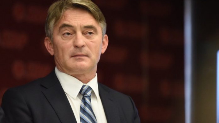 Komšić: Dodik ode u Beograd da vrijeđa, a Vučić smiruje