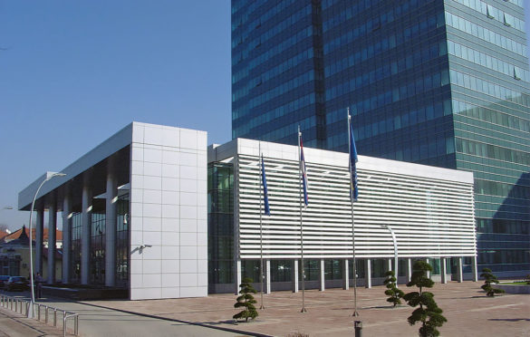 Vlada Srpske: Nikome u organima uprave neće biti umanjena prava