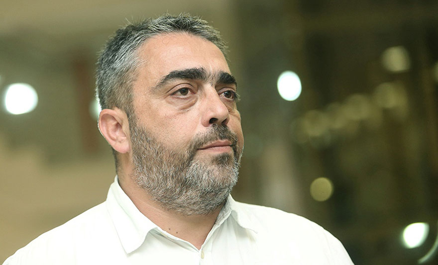 “Radovan Višković, uz podršku 17. ministarstva, pod noge bacio parlament”