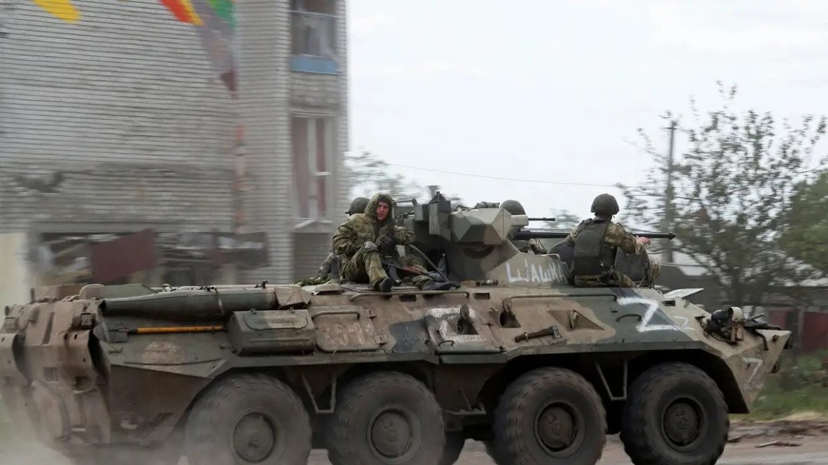 Zalužni: Rusi istovremeno napadaju u devet pravaca