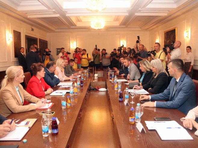 Dodik, Cvijanovićeva i Višković kod Stanivukovića