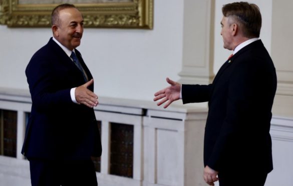 Komšić nakon susreta sa Cavusogluom: Zagreb je očajan što ne može prigrabiti poluge vlasti u BiH