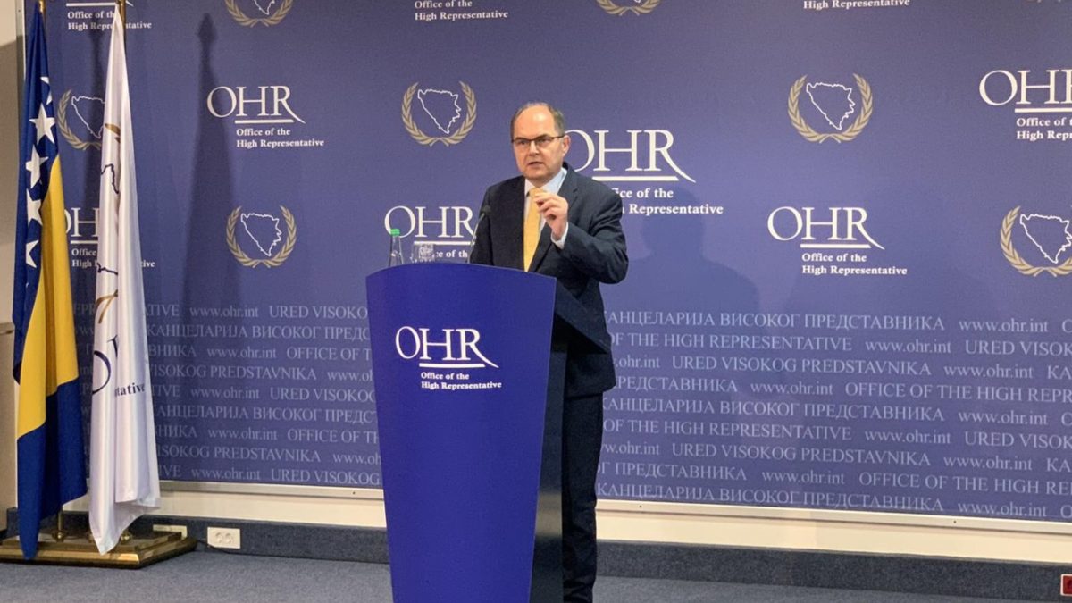 Šmit podržao Arnautovića