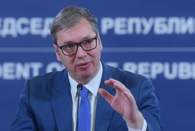 Vučić: Tražili su da uvedemo sankcije Rusiji