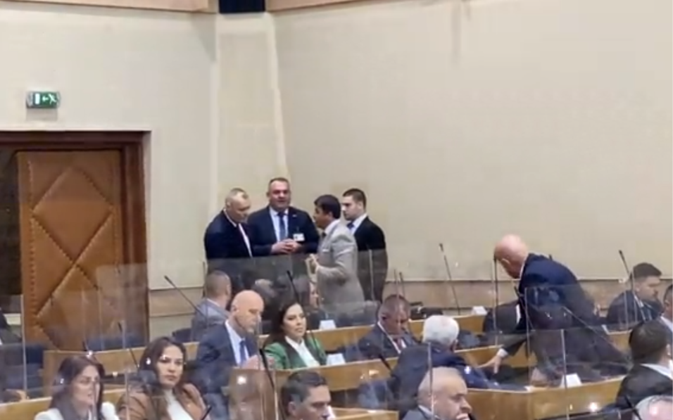 Najmlađi poslanik o raspravi sa Radulovićevom