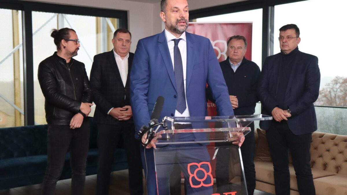 Konaković tvrdi da na razgovoru s Dodikom nije bilo ultimatuma