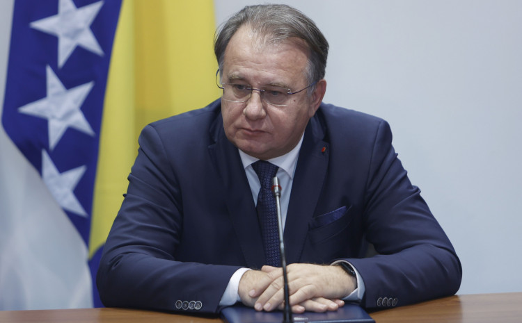 Nikšić: Investitori kojima je plata od 1.000 KM velika ne trebaju ni dolaziti