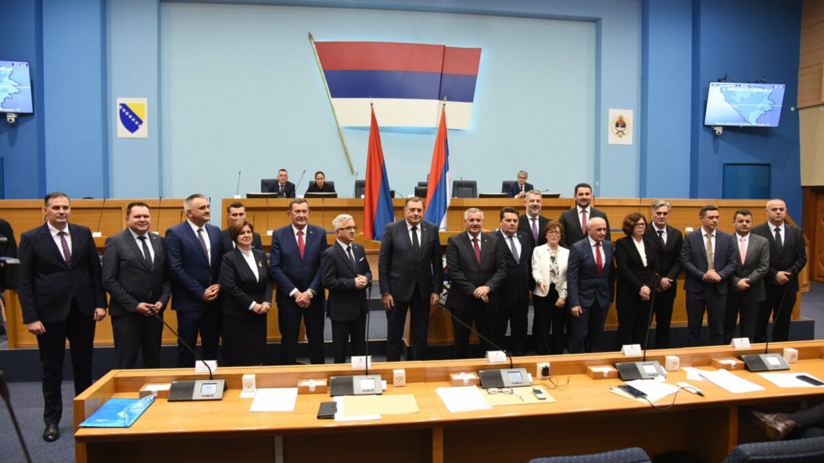 Nakon Dogana i Kabić podnio ostavku na mjesto ministra