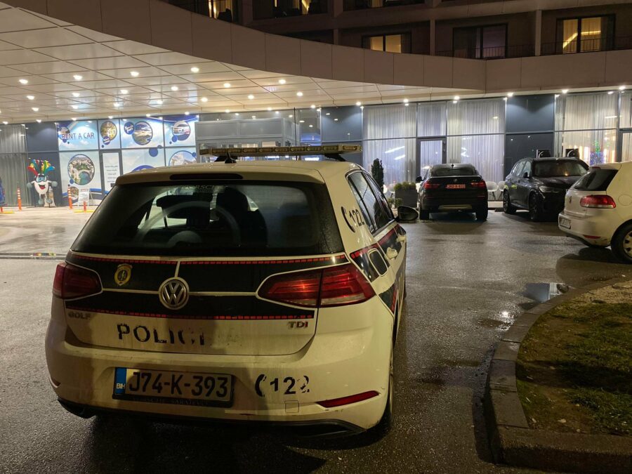 Poznata imena uhapšenih huligana koji su sinoć napali roditelje djece iz Beograda