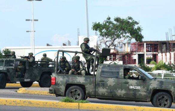 Ubijena tri policajaca nakon hapšenja El Čapovog sina