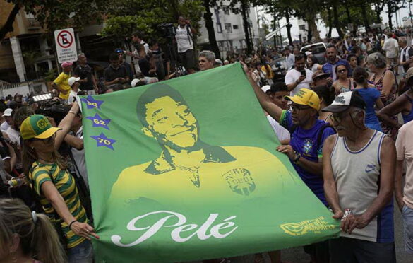 Više od 230.000 ljudi na ispraćaju Pelea