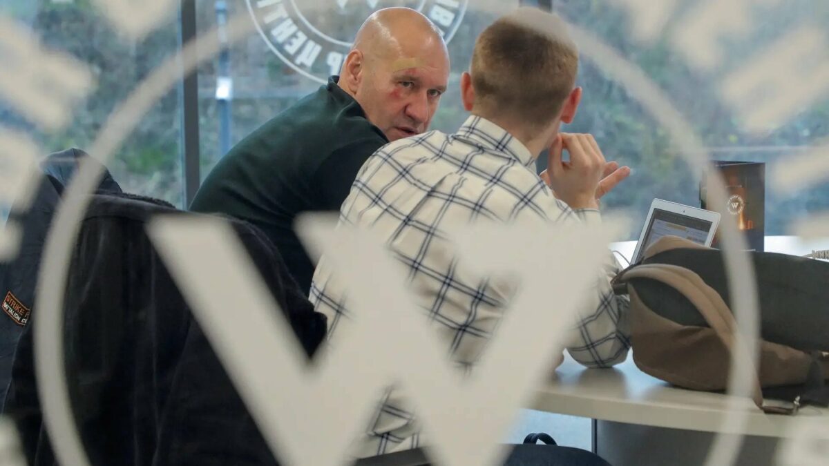 Zavjera – neutralisaće ga?