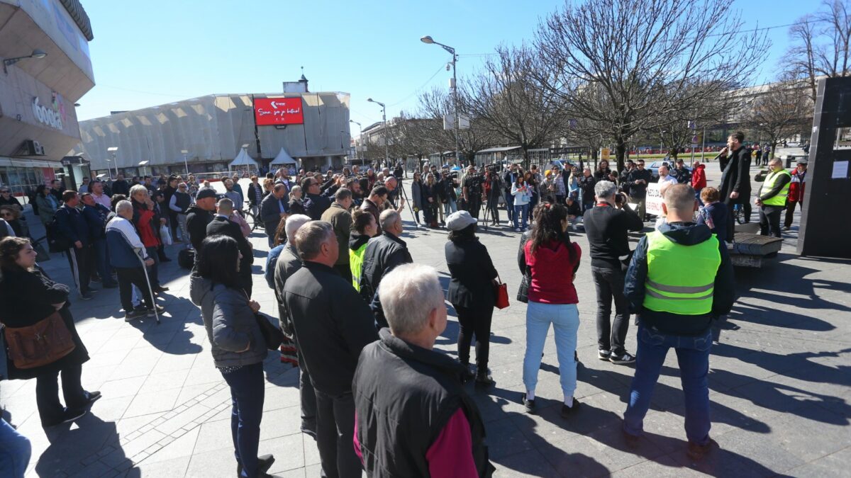 Radnici protiv kriminalizacije klevete u Srpskoj