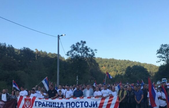 Sa mirnih protesta u Oštroj Luci i Vlasenici poručeno – Nema predaje, granica postoji