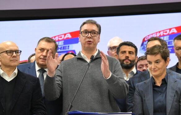 Vučić: Apsolutna većina
