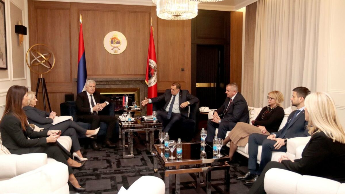 Dodik: Razgovori sa Čovićem i Krišto o funkcionisanju vlasti u zajedničkim institucijama