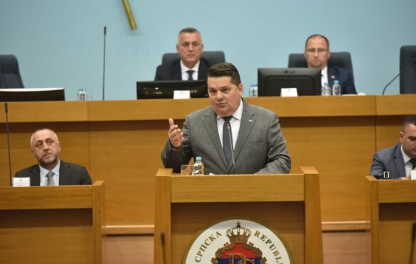 Stevandić: Šmit priznao da neće nametnuti zakon o imovini, to je naša pobjeda