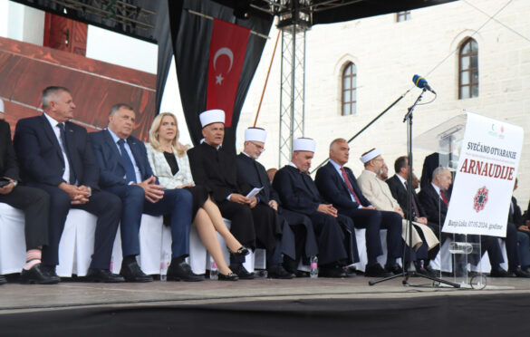 Otvaranje Arnaudije; Džamija vijekovima da bude na molitvenu upotrebu svim islamskim vjernicima