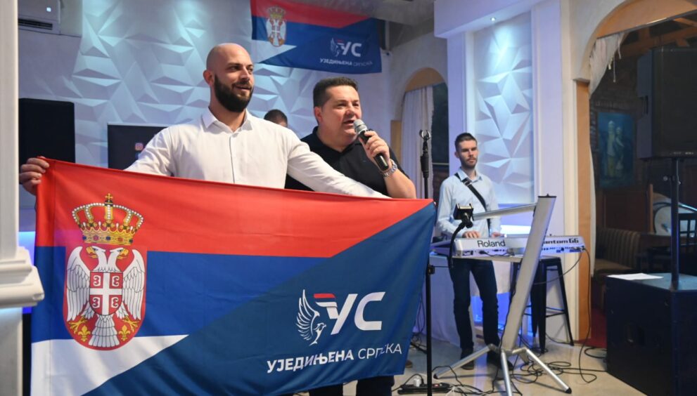 Tražili ste – gledajte i slušajte: Stevandić ponovo zapjevao i zaradio aplauz