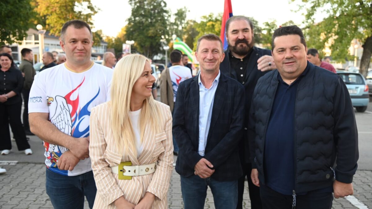 Vrijeme je da se Teslić probudi: Ujedinjena Srpska i DEMOS imaju zajedničku listu i podržavaju Kerića za načelnika