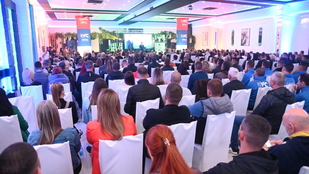 Ujedinjena Srpska pokazala snagu i u Bijeljini: Veličanstvena završna tribina