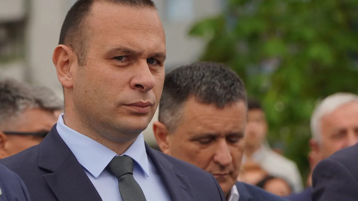 Šobot o tenderu za nastavak izgradnje garaže UKC Srpske