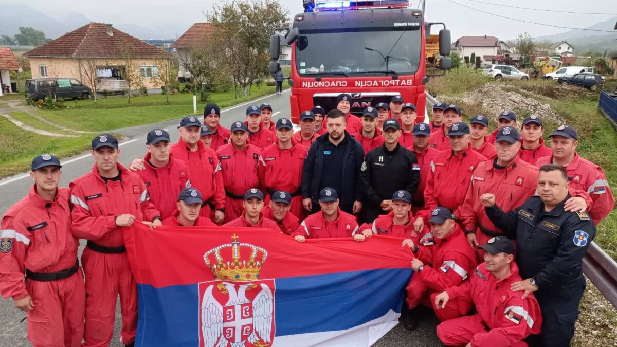 Spasilački timovi iz Srbije dočekani u Bratuncu; Zahvalnost za pomoć FBiH