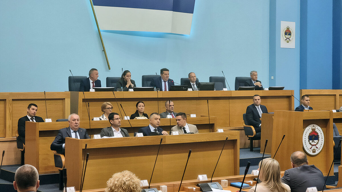 NSRS: Usvojeno više izvještaja, poslanici podržali zaduženje za obnovu putne infrastkture