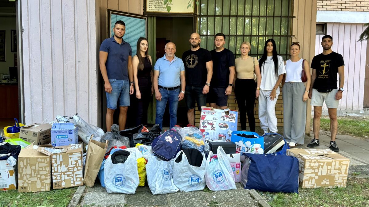 Mladi Ujedinjene Srpske humanitarnom akcijom obilježili Međunarodni dan mladih