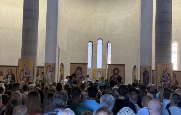 Prva liturgija u Hramu Preobraženja Gospodnjeg u Banjaluci