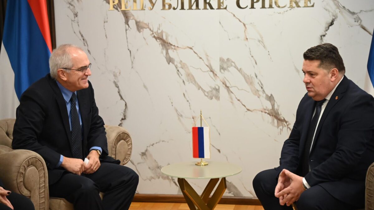 Stevandić sa Holcaplom: Institucije Republike Srpske se dosljedno zalažu za poštovanje i očuvanje Dejtonskog sporazuma