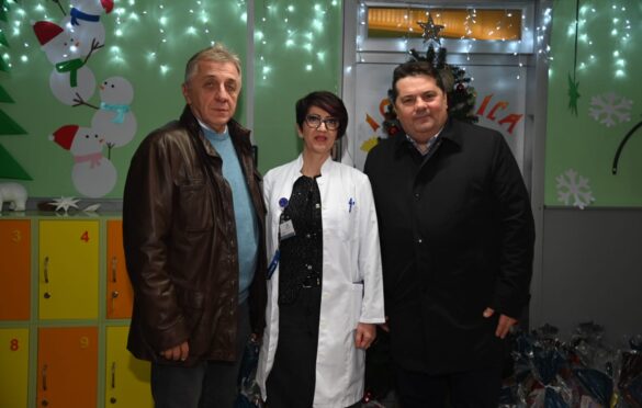 Stevandić uručio paketiće djeci u Institutu „Dr Miroslav Zotović“
