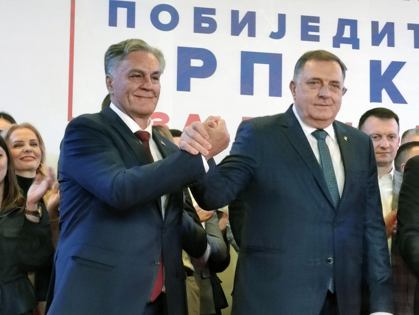 Dok se opozicija dogovara, Dodik pobjeđuje