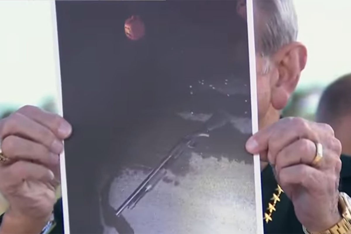 Šerif o pucnjavi u Mar-a-Lagu: Podigao je sačmaricu, tada smo otvorili vatru