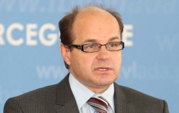 Potpredsjednik SDA reagovao na poziv Čubrilovića