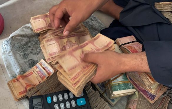 Talibani zabranili sve strane valute u zemlji, može se koristiti samo domaći “afgan”