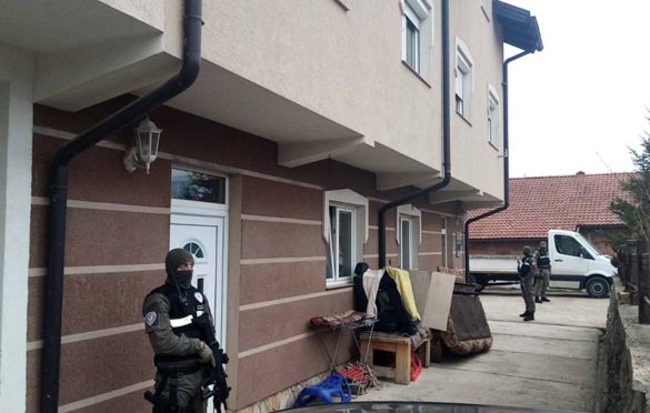 Velika akcija policije: Uhapšeno više osoba, pretresi na nekoliko lokacija