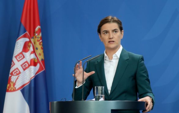Brnabić: Bećirović glumi žrtvu i živi u devedesetim godinama prošlog vijeka