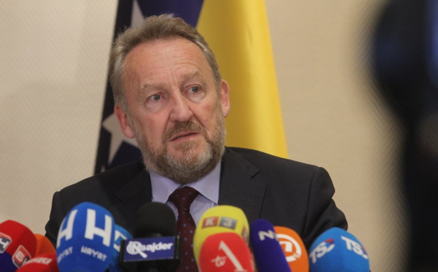 “Šmit traži da u predizbornoj upali riješimo nešto što nismo u stanju riješiti smireni”