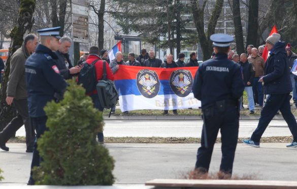 “Ne dijelite borce na njihove i naše”