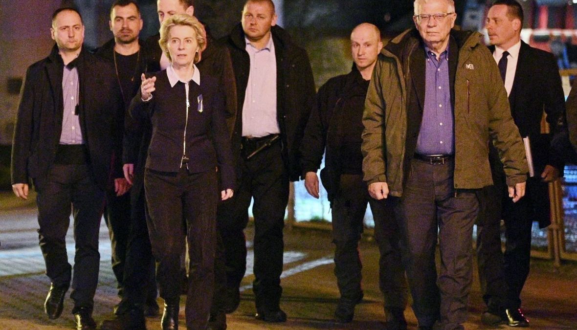 Fon der Lajen i Borelj stigli u Kijev