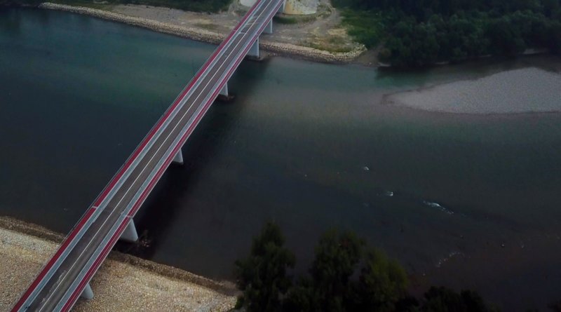 Inspektori istražuju građevinske radove kod mosta “Bratoljub”: Gradili motel i pumpu pa oštetili prelaz