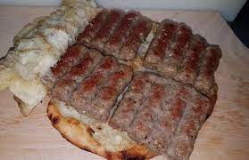 Ćevapi i pljeskavice u Banjaluci zabiberili cijenu