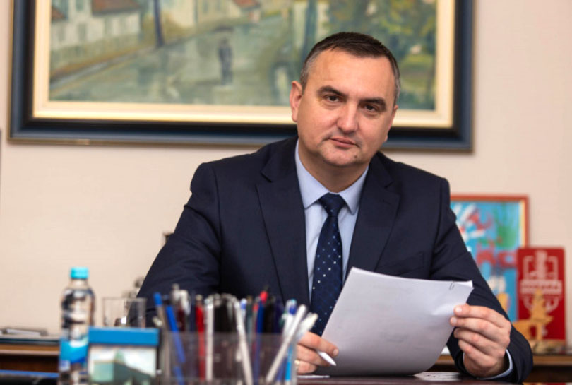 Pavlović u ponedjeljak potpisuje ostavku, uz njega Gradski odbor SNSD-a