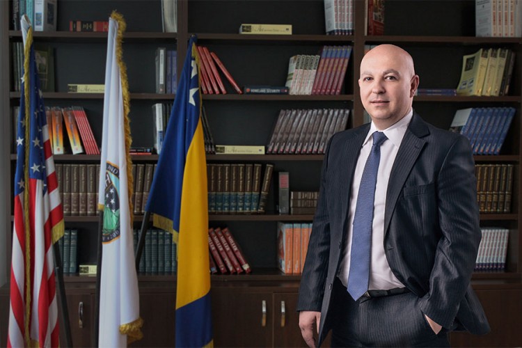U Tuzli uhapšen Denis Prcić zbog afere u vezi s diplomom direktora OSA-e