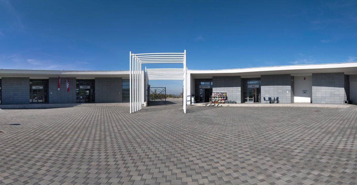 Uskraćuju građanima pravo na izbor: Gradsko groblje u Banjaluci profitira na umrlima od korone?